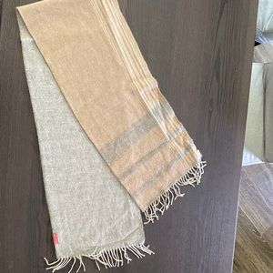 Baby alpaca scarf
